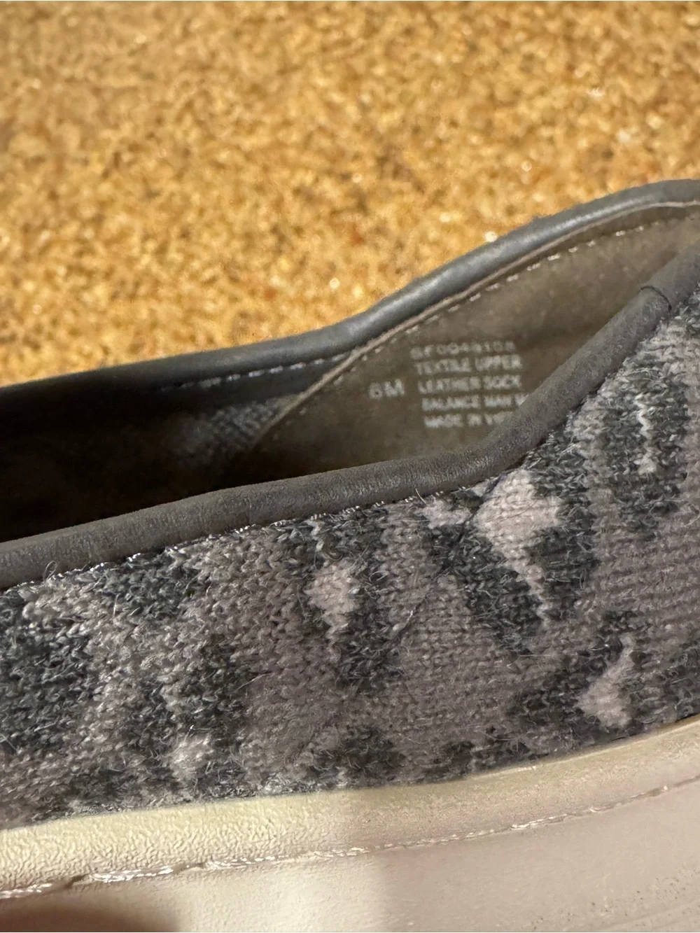 Söfft Gray Leopard Slip-On Sneakers Womens Sz 6